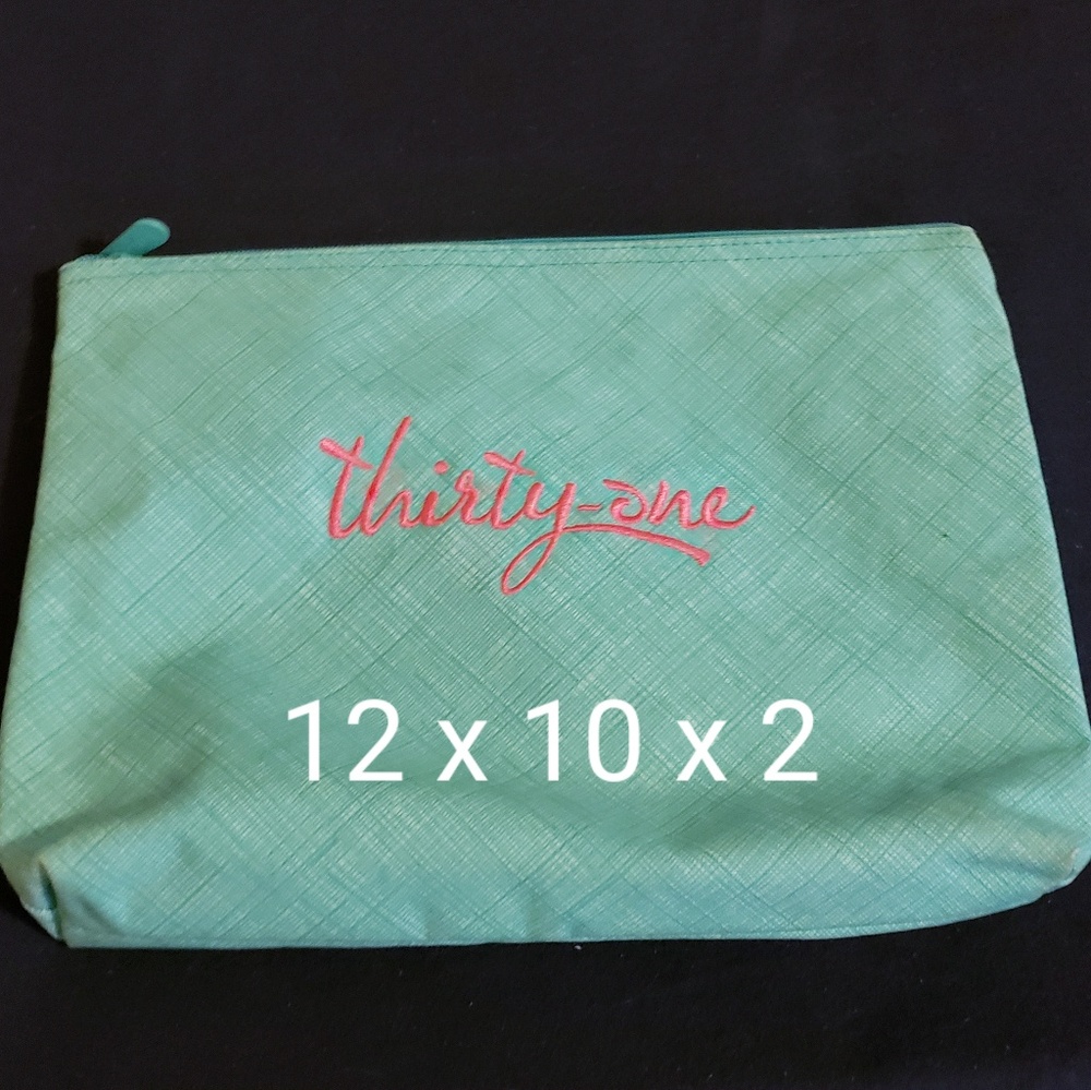 Thirty One  Zipper Pouch
